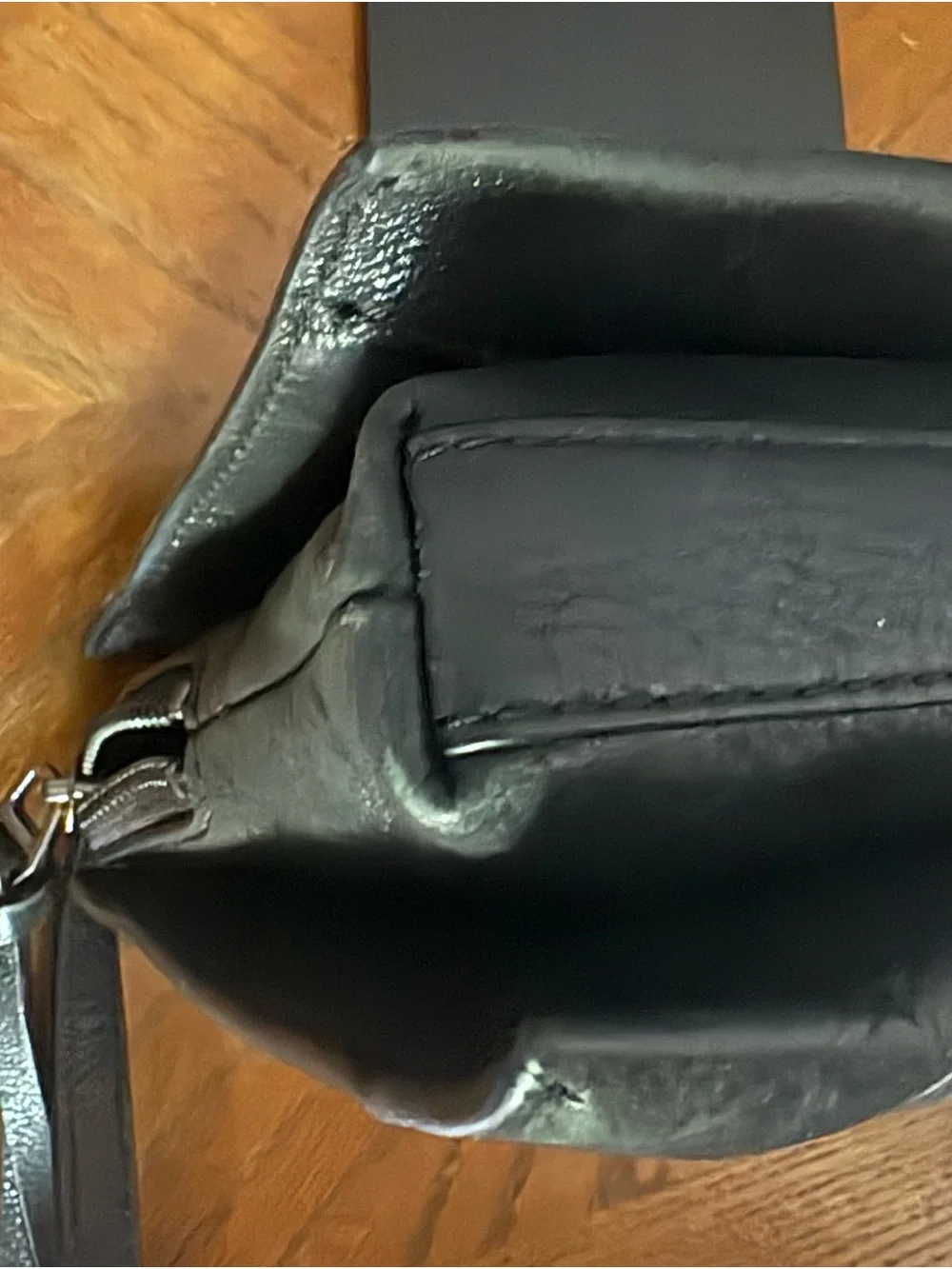 Botkier Warren City Black Pebbled Leather Crossbody Bag Studded Multi-Pocket
